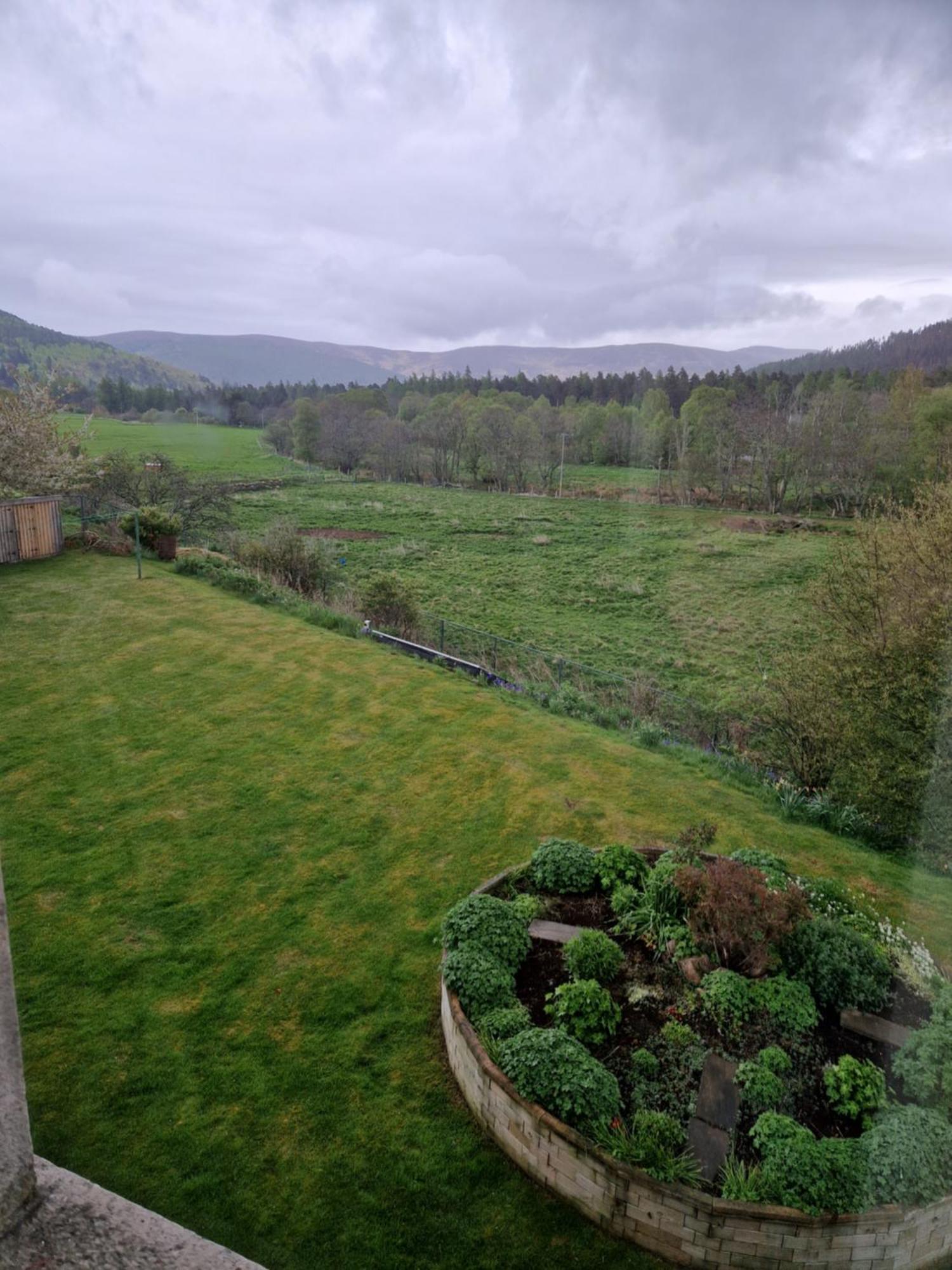 Bed and Breakfast Creag Meggan Ballater Habitación foto